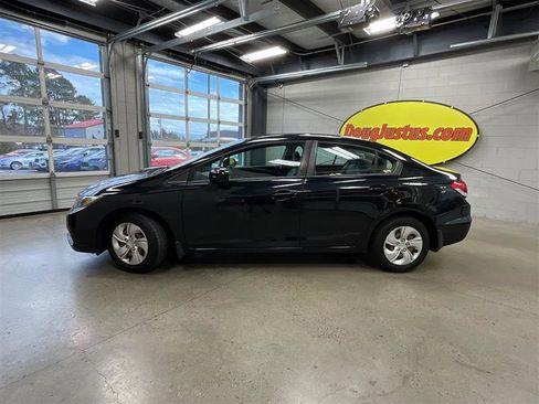 Used 2014 Honda Civic LX image 2