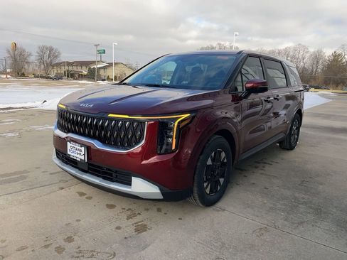 New 2026 Kia Carnival LXS FWD image 2