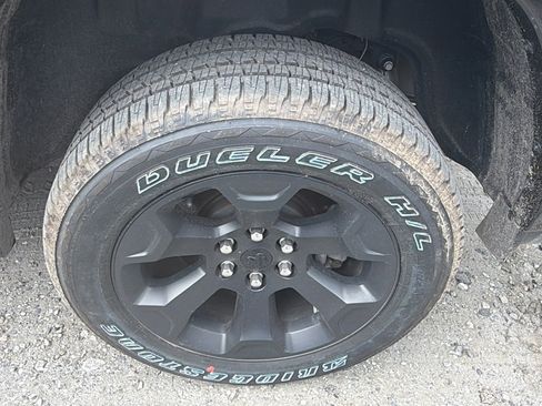 Used 2025 RAM 1500 Big Horn AWD/4WD image 12