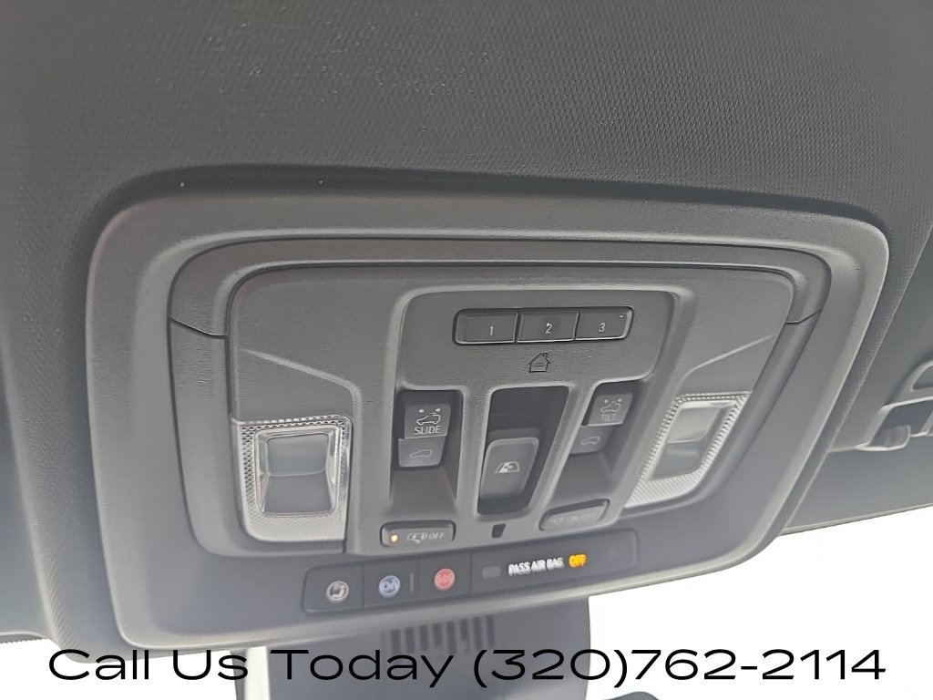 Used 2023 Chevrolet Silverado 1500 ZR2 AWD/4WD image 23