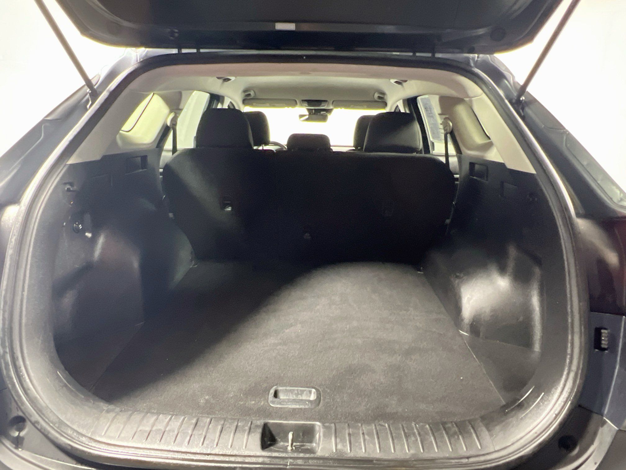 Used 2023 Kia Sportage LX FWD image 32