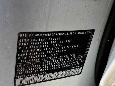 Used 2022 Volkswagen Tiguan SE image 41