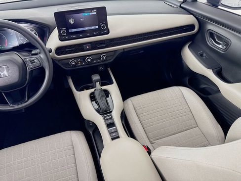 Used 2024 Honda HR-V LX image 27