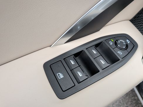 Certified 2023 BMW X1 xDrive28i w/ Convenience Package image 30