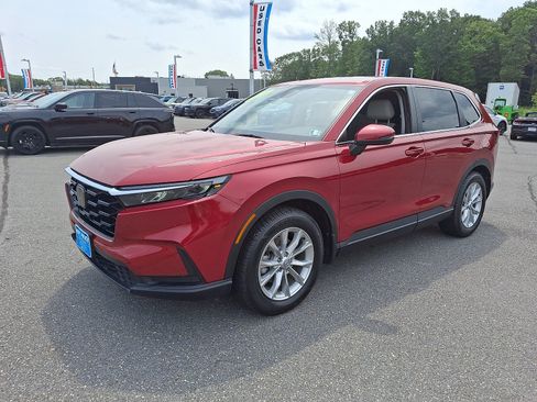 Used 2024 Honda CR-V EX image 3