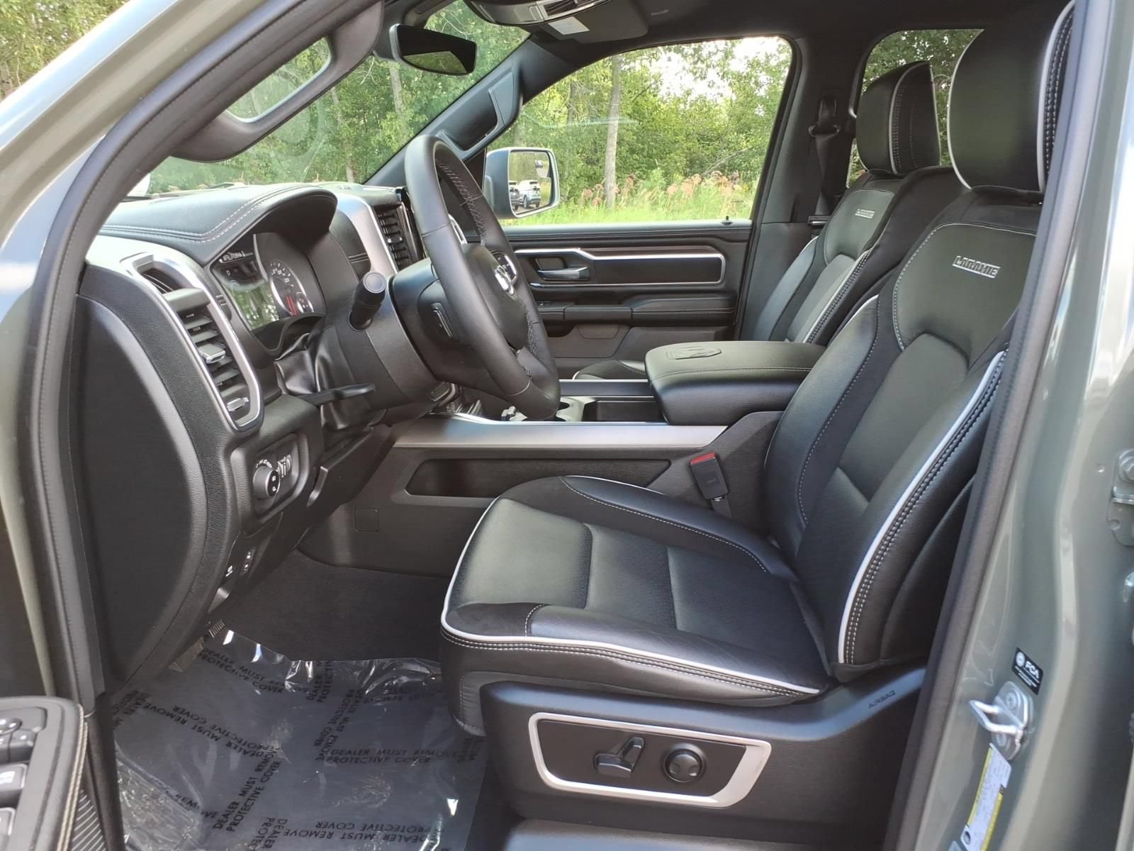 Used 2026 RAM 1500 Laramie AWD/4WD image 15