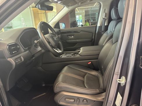 Certified 2024 Honda Pilot EX-L image 12
