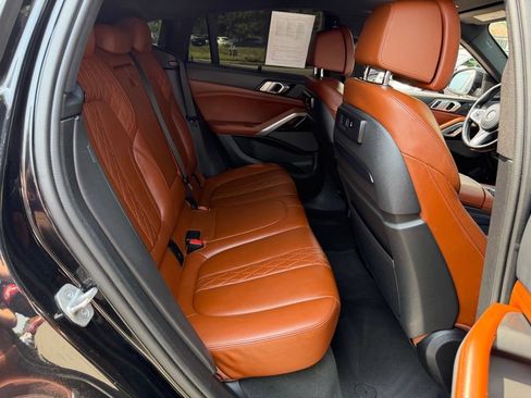 Used 2021 BMW X6 M50i w/ Executive Package AWD/4WD image 19