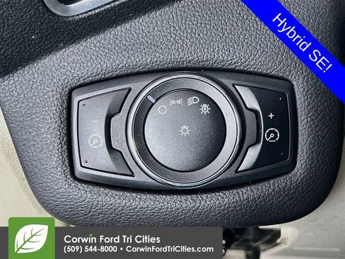 Used 2013 Ford C-MAX SE FWD image 19
