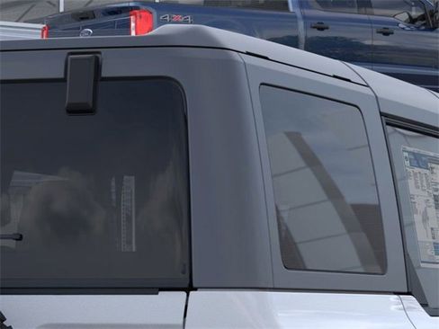 New 2025 Ford Bronco Outer Banks image 25