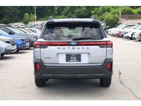 New 2026 Subaru Outback Limited AWD/4WD image 31