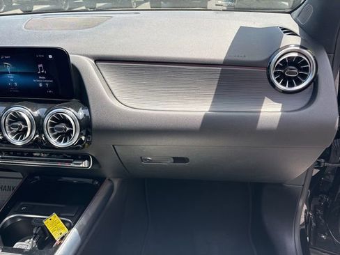 Used 2022 Mercedes-Benz GLA 35 AMG 4MATIC image 35