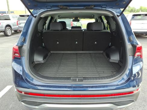 Used 2021 Hyundai Santa Fe SEL FWD image 6