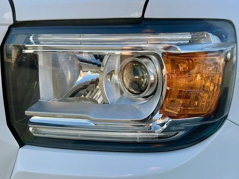 Used 2022 GMC Canyon Elevation w/ Trailering Package image 10