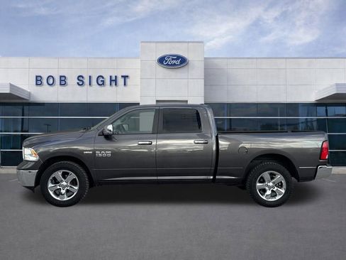 Used 2017 RAM 1500 Classic SLT AWD/4WD image 23