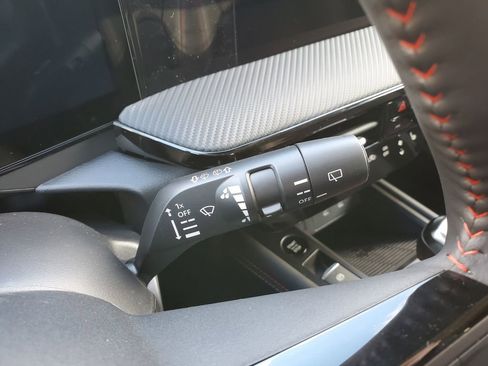 New 2026 Nissan Kicks SR image 22