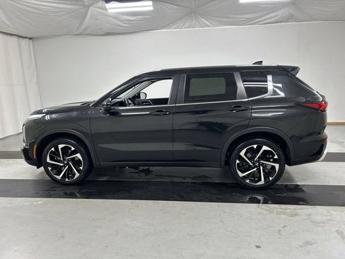 Used 2024 Mitsubishi Outlander SE AWD/4WD image 6