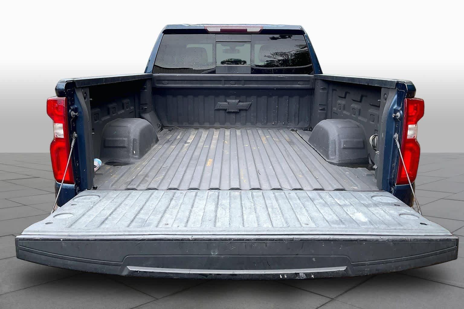 Used 2019 Chevrolet Silverado 1500 RST AWD/4WD image 34