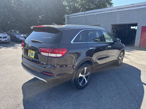 Used 2016 Kia Sorento EX AWD/4WD image 8