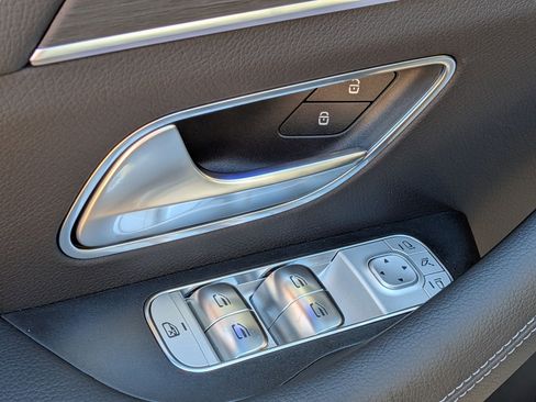 New 2026 Mercedes-Benz GLE 450 4MATIC image 16