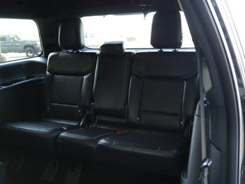 Used 2025 Ford Expedition Platinum w/ Stealth Performance Package AWD/4WD image 36