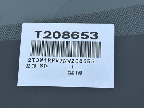 Certified 2022 Toyota RAV4 XLE image 54