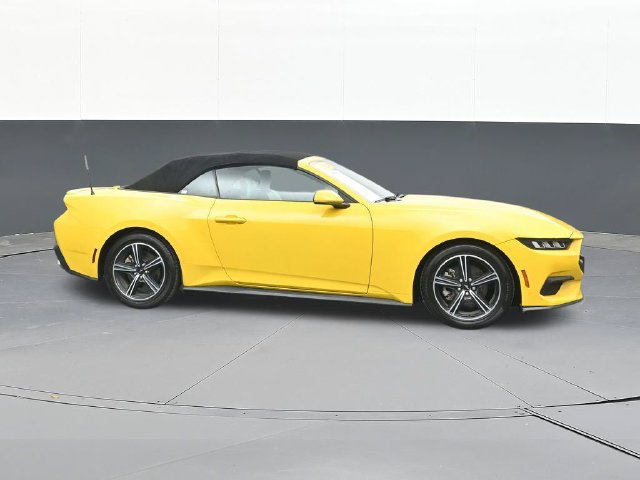 Used 2024 Ford Mustang Premium RWD image 17