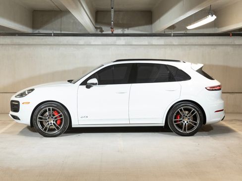 Certified 2023 Porsche Cayenne GTS AWD/4WD image 2
