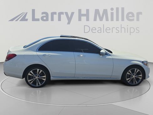 Used 2016 Mercedes-Benz C 300 4MATIC Sedan image 6
