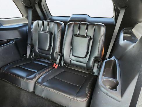 Used 2019 Ford Explorer Sport AWD/4WD image 25