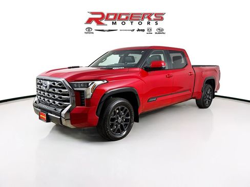 Used 2024 Toyota Tundra Platinum image 3