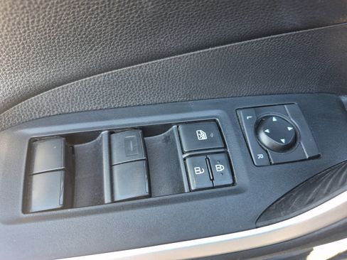Used 2020 Toyota RAV4 TRD Off-Road w/ TRD Off-Road Weather Package AWD/4WD image 15