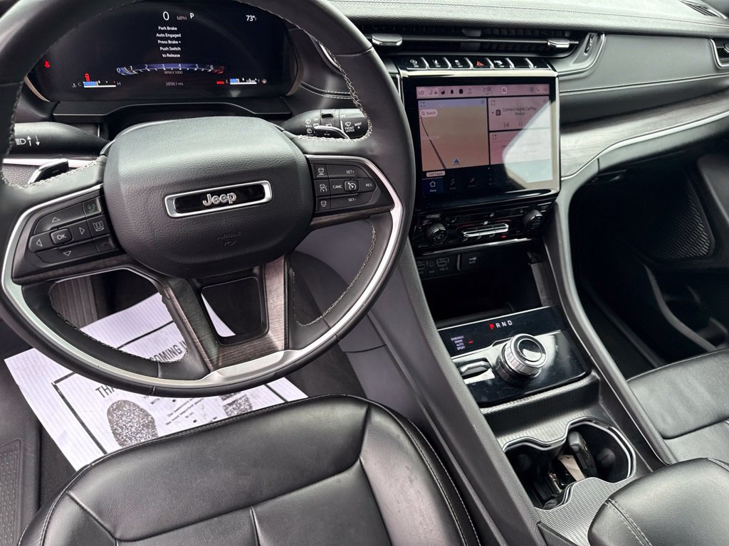 Certified 2024 Jeep Grand Cherokee Limited w/ Black Appearance Package AWD/4WD image 23