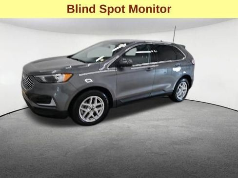 Used 2024 Ford Edge SEL image 4