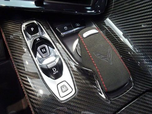 Used 2024 Chevrolet Corvette Z06 w/ Z07 Performance Package image 18