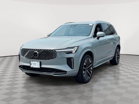 Certified 2026 Volvo XC90 B6 Ultra w/ Protection Package AWD/4WD image 2