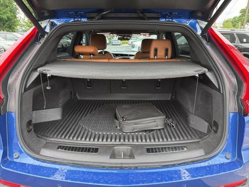 Used 2021 Cadillac XT4 Premium Luxury FWD image 8