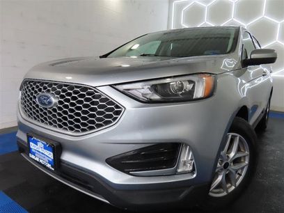 Used 2023 Ford Edge SEL w/ Convenience Package