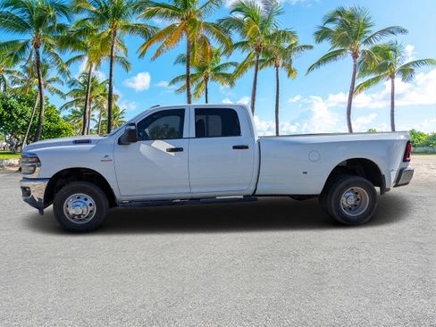 New 2026 RAM 3500 Tradesman AWD/4WD image 6