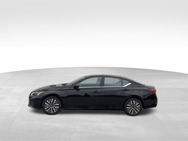 Used 2026 Nissan Altima 2.5 SV FWD image 4