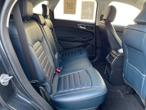 Used 2024 Ford Edge SEL w/ Sport Appearance Package AWD/4WD image 31