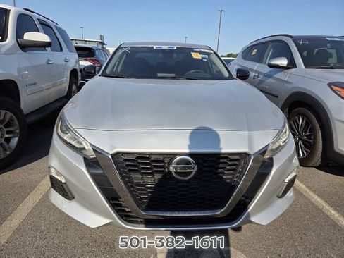 Used 2022 Nissan Altima 2.5 SR FWD image 6