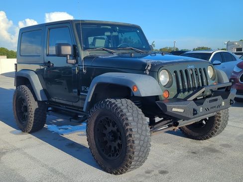 Used 2009 Jeep Wrangler X AWD/4WD image 3
