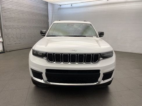 New 2025 Jeep Grand Cherokee L Limited image 6