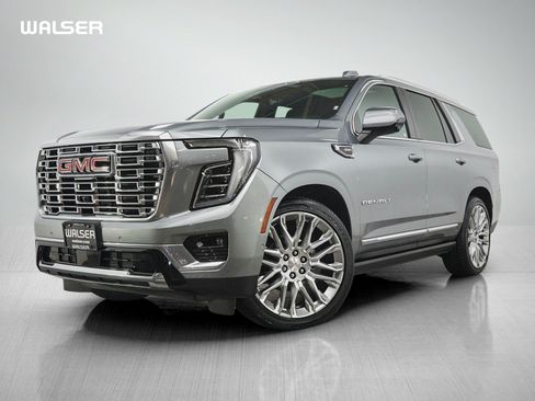 Used 2025 GMC Yukon Denali w/ Denali Reserve Package AWD/4WD image 1