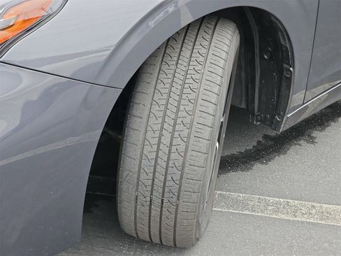 Used 2023 Subaru Legacy Premium image 33