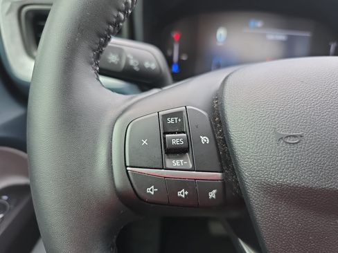 Used 2025 Ford Maverick XLT w/ XLT Luxury Package AWD/4WD image 16