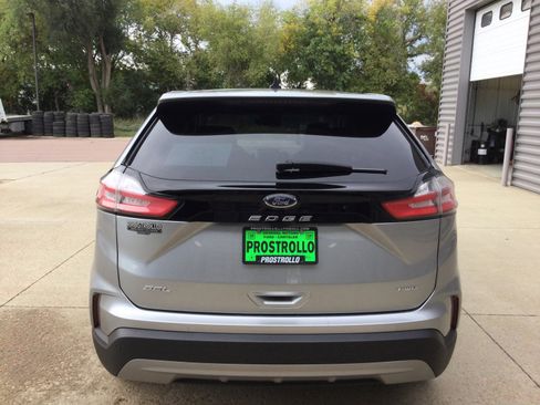 Used 2022 Ford Edge SEL image 6