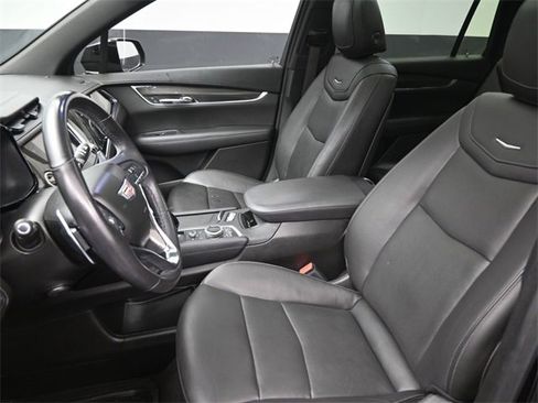 Used 2021 Cadillac XT6 Sport image 33