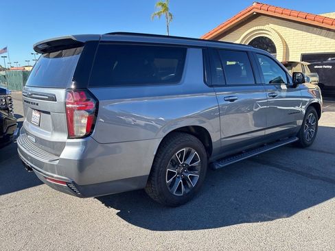 Certified 2022 Chevrolet Suburban Z71 w/ Z71 Off-Road Package image 5